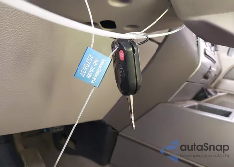 2011 Ford Expedition Xlt z USA, uszkodzony, nr VIN 1FMJU1H51BEF07926